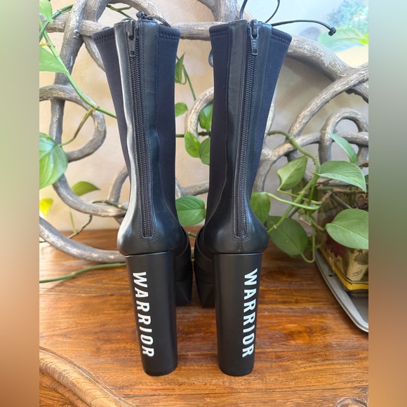 Brand New Ruthie Davis X Disney Mulan Warrior Boots. - Picture 5 of 11